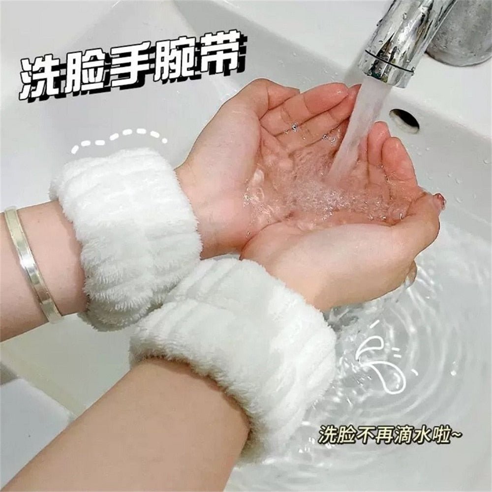 Reusable Microfiber Towel Wristbands